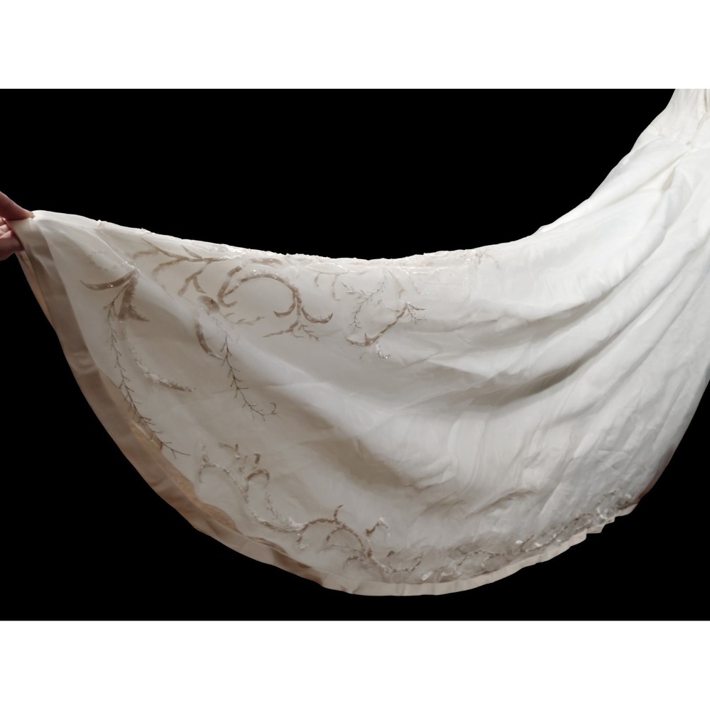 Michaelangelo Ivory Strapless Embroidered Wedding Dress 6 W/ 2 Veils & Petticoat - Picture 9 of 12